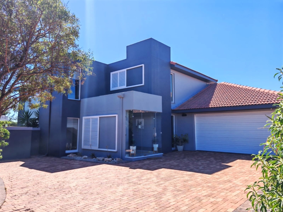 4 Bedroom Property for Sale in Langebaan Country Estate Western Cape
